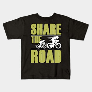 Share the road | DW Kids T-Shirt